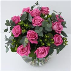 Pretty in Pink (Dozen Pink Roses)
